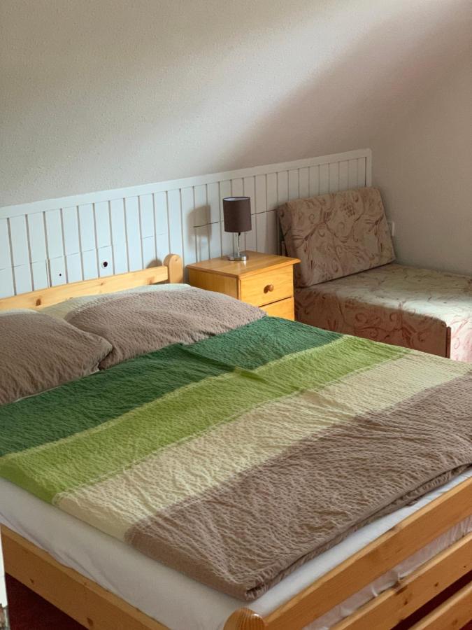 Gabor Aron Apartment ไฮจ์ดุสโซบอสโล ภายนอก รูปภาพ