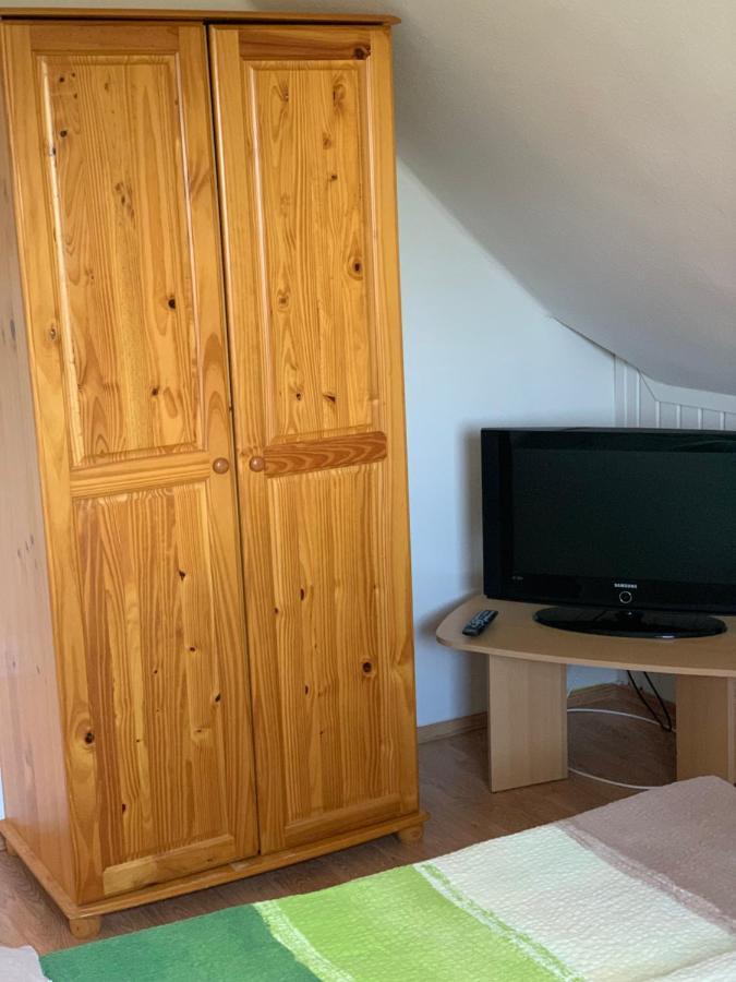 Gabor Aron Apartment ไฮจ์ดุสโซบอสโล ภายนอก รูปภาพ